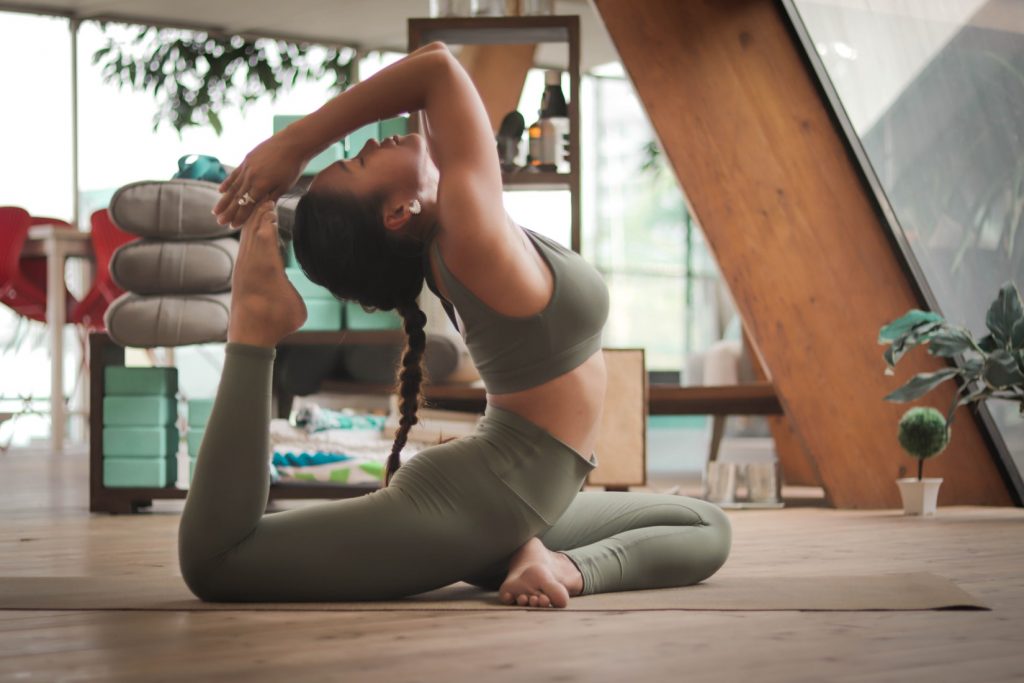 What's the Difference Between Pilates and Yoga? — Mindful Movement